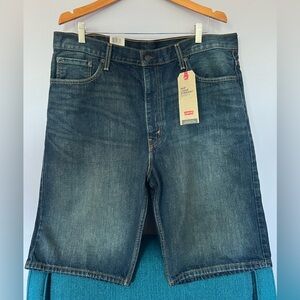 NWT Men's faded Denim Shorts